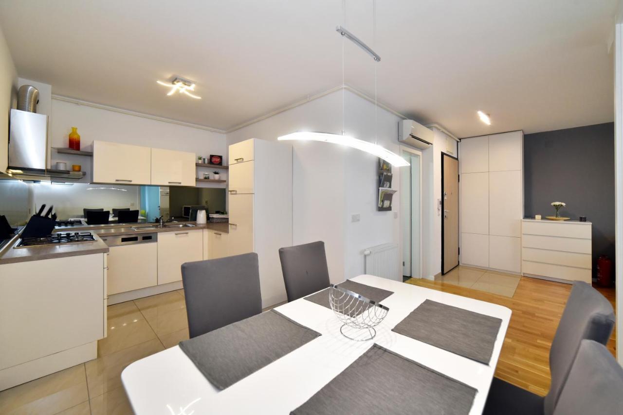 First Class Apartment, Free Parking 자그레브 외부 사진